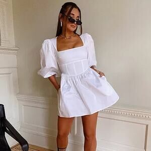 Danielle Bernstein White Corset Puff Sleeve Mini Dress NWT Size 4 Macy’s